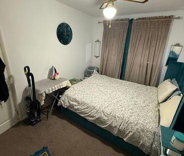 3 Bed End Terrace, Fulmead Road, RG30 - Photo 6