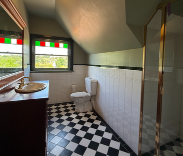 27 Russell Avenue, Lindfield, NSW - Photo 2