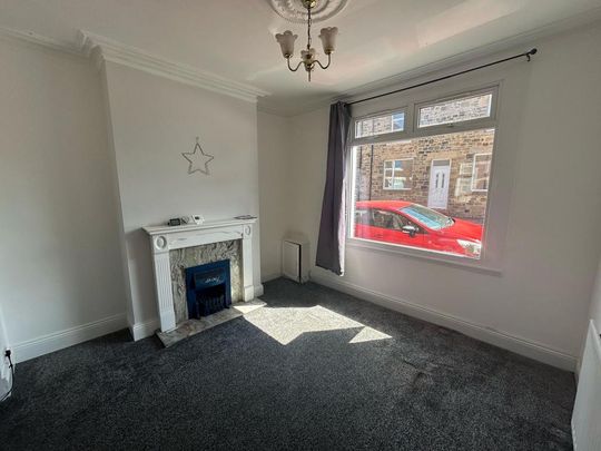 2 bedroom terraced house to rent - Photo 1