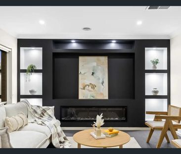 ROOM TO RELAX, SPACE TO ENTERTAIN & PARKLAND AT YOUR DOOR - Photo 1