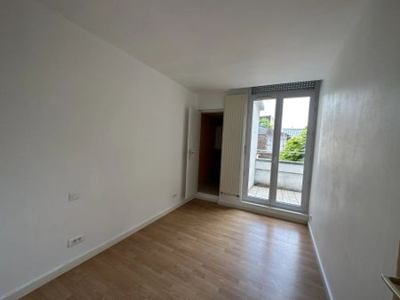 Location Appartement 3 pièces 70 m2 à Saint-Quentin - Photo 4