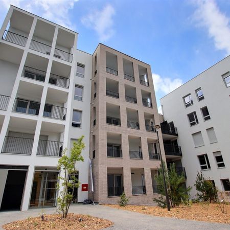 Location Appartement 2 pièces 44m² CLERMONT FERRAND 63000 - Photo 4