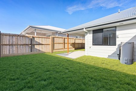 Discover Your Ideal Home in Morayfield ! - Photo 3