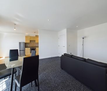 2 bedroom flat to rent - Photo 6