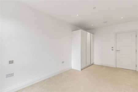 A modern one bedroom apartment on Teddington Riverside. - Photo 5