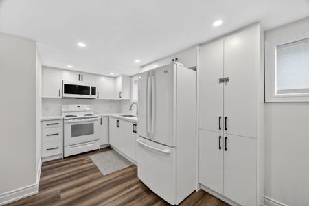 For Lease - 818 Krosno Boulevard Unit# Basement, Pickering, Ontario - Photo 2