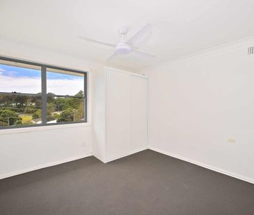 EASY LIVING STARTS HERE! - Photo 2