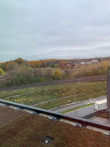 For Lease - 1 Quarrington Lane Unit# 519, Toronto, Ontario - Photo 5