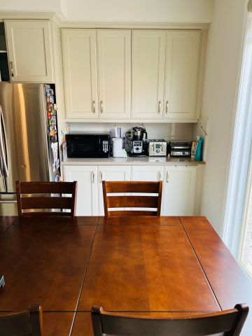 For Lease - 212 Spring Creek Drive, Hamilton, Ontario - Photo 3