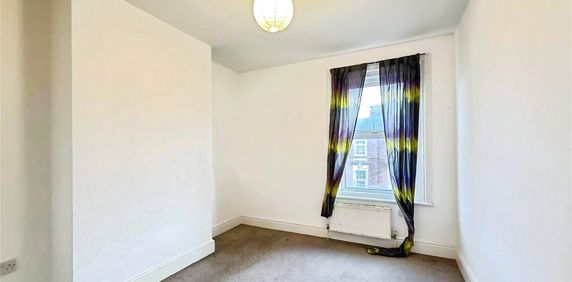 2 bedroom apartment to rent Christchurch Road, Bournemouth, BH7 - Photo 2