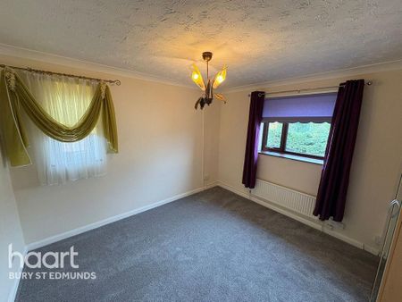 4 bedroom coach house to rent - Photo 2