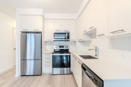 For Lease - 385 Winston Road Unit# 1709, Grimsby, Ontario - Photo 5