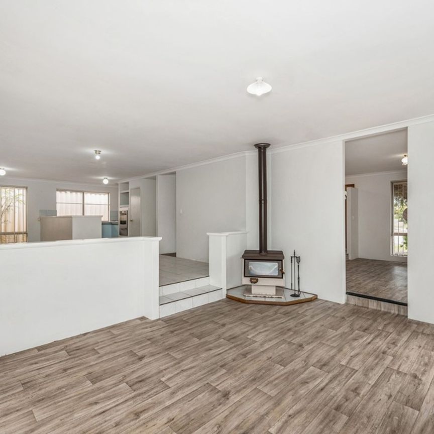 Spacious Family Home with Large Backyard - Photo 1