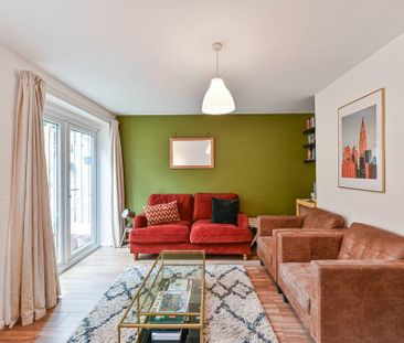 3 bedroom terraced house to rent - Photo 2