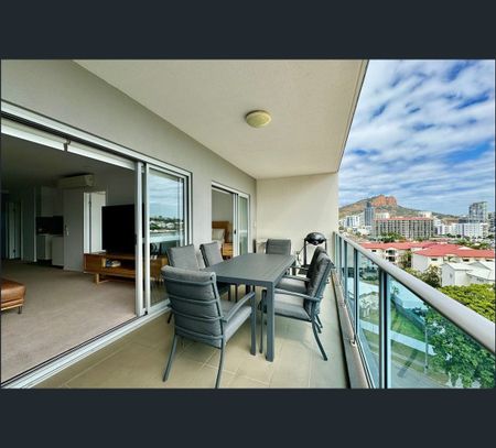 802/68 McIlwraith Street, South Townsville, Qld 4810 - Photo 2