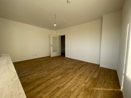 *Balkon*Erstbezug nach Kernsanierung*Tageslichtbad* - Foto 5