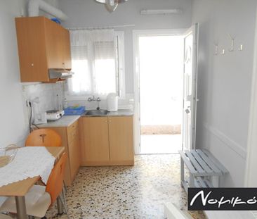 Γκαρσονιέρα στην Μυτιλήνη - Φωτογραφία 4
