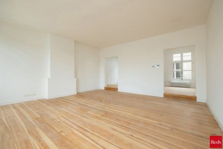 High-end duplex in hart van Antwerpen met iconisch uitzicht - Photo 2