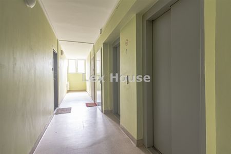 Mieszkanie na wynajem - Zdjęcie 2