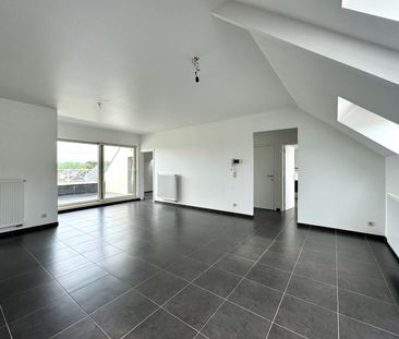 Ruim appartement in prachtig herenhuis te Eikevliet - Photo 1