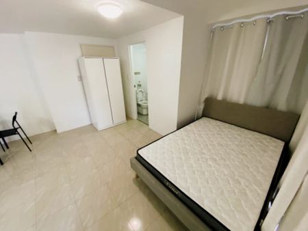 1 Pine Street, Sydney - Photo 2