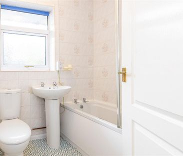2 bed House To Let - Photo 1