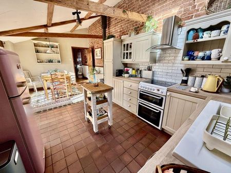 2 bedroom barn conversion to rent - Photo 2