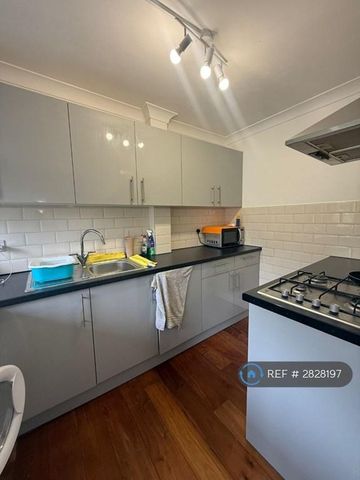 1 bedroom flat to rent - Photo 4