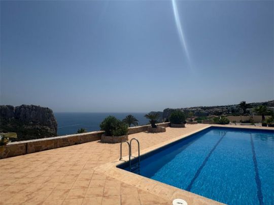 Piso de alquiler en Calle Pueblo de la Luz, 90, Cumbre del Sol - Photo 1