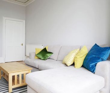 2 Bed Flat, Dundee Terrace, EH11 - Photo 2