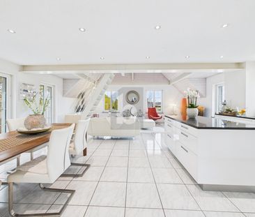 MODERN WITH TERRACE - Photo 5