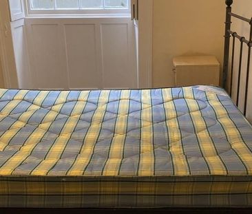 Room in a Shared House, Pembroke Road, BS8 - Photo 3
