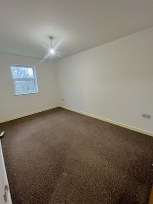 Manor Court, Tanhouse Farm Road, B92 - Photo 1