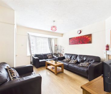 Thirlmere Avenue, Tilehurst, Reading, Berkshire, RG30 - Photo 2