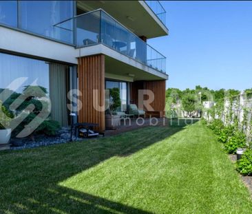 Apartament elegant cu priveliște unică asupra orașului S20216 - Fotografie 2