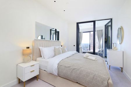 1 bedroom flat in London - Photo 3