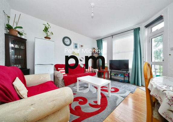 3 bedroom flat to rent - Photo 1