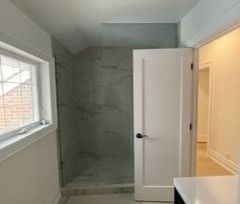 For Lease - 19 Scarboro Crescent Unit# Main, Toronto, Ontario - Photo 4