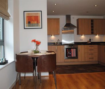 2 bedroom apartment to rent - Photo 5