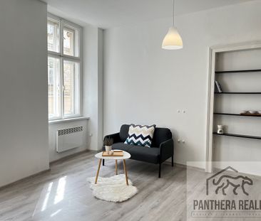 Pronájem bytu 1+kk 44 m² - Photo 1
