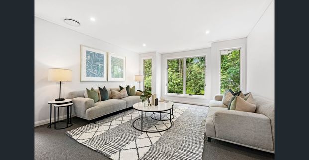 Luxurious Family Home in Turramurra - Photo 1