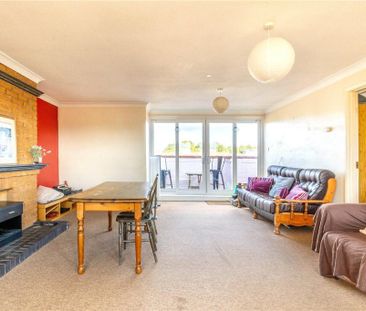 3 bedroom apartment to rent - Photo 2