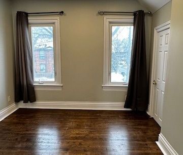 For Lease - 2384 Gerrard Street, Toronto, Ontario - Photo 2