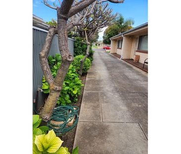 Gorgeous, two-bedroom unit available now! ALL enquiries via email o... - Photo 6