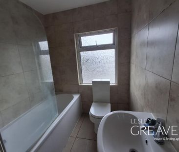 3 bedroom terraced house to rent - Photo 6