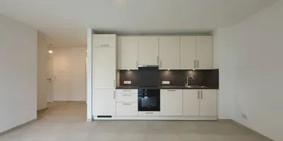 BEZUGSFERTIG: Neubau-Erstbezug mit Freifläche und Küche! - Photo 3