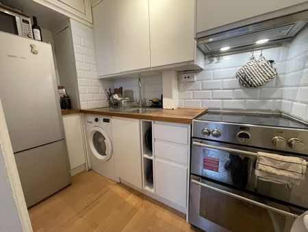 Studio Flat, Sutherland Avenue, W9 - Photo 5