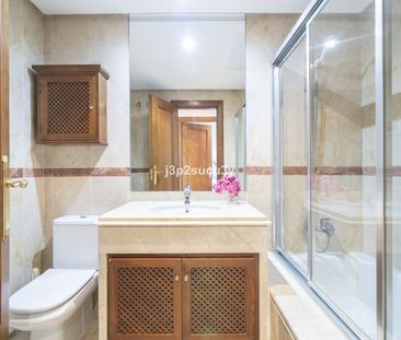 Middle Floor Apartment in Los Monteros - Photo 1