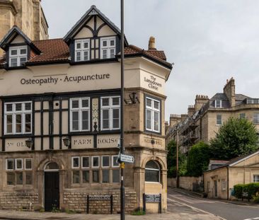 Old Farmhouse, 1 Lansdown Road - Photo 6