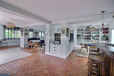 Maison à louer à proximité de Biarritz, au calme avec piscine. - Photo 2